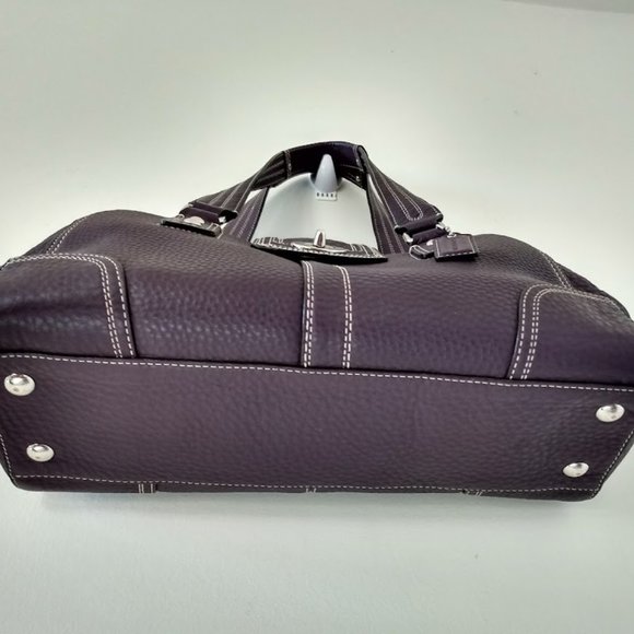 Coach Hamptons Satchel - Picture 3 of 14